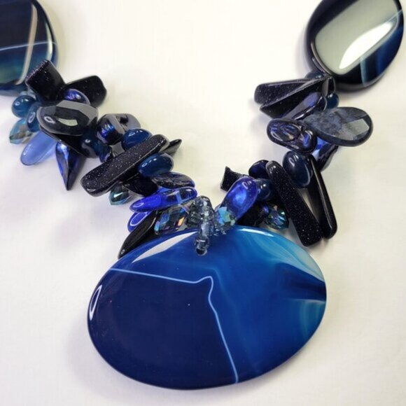 Chunky Black & Blue  Acrylic Nugget Bead Statement Necklace - Picture 3 of 10